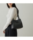 【イアクッチ/IACUCCI】のセンティエーロ ミニトート CERVO 人気、トレンドファッション・服の通販 founy(ファニー) ファッション Fashion レディースファッション WOMEN バッグ Bag 今季 This Season シンプル Simple トレンド Trend 人気 Popularity バケツ Bucket フォルム Form フロント Front マグネット Magnet ワンポイント One Point S/S・春夏 Ss・Spring/Summer NEW・新作・新着・新入荷 New Arrivals 夏 Summer 2025年 2025 2025春夏・S/S Ss,Spring/Summer,2025 thumbnail ブラック|ID: prp329100004343972 ipo3291000000030317484