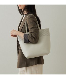 【イアクッチ/IACUCCI】 シエッラ CERVO/FORATO人気、トレンドファッション・服の通販 founy(ファニー) ファッション Fashion レディースファッション WOMEN バッグ Bag 軽量 Lightweight シンプル Simple バランス Balance フォルム Form マグネット Magnet メタル Metal S/S・春夏 Ss・Spring/Summer NEW・新作・新着・新入荷 New Arrivals おすすめ Recommend 夏 Summer ビジネス 仕事 通勤 Business 2025年 2025 2025春夏・S/S Ss,Spring/Summer,2025 |ID:prp329100004343973