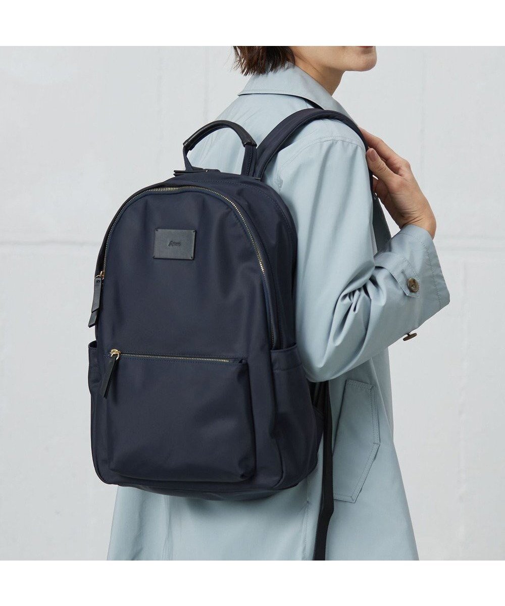 【ジェイ プレス/J.PRESS】の【PC収納可】ナイロン リュック 人気、トレンドファッション・服の通販 founy(ファニー) 　ファッション　Fashion　レディースファッション　Fashion for Women　バッグ　Bags　クッション　Cushion, Throw Pillow　ショルダー　Shoulder, Shoulder Strap　スマホ　Smartphone, Mobile Device　フロント　Front, Front Design　ポケット　Pocket, Pocket Detail　リュック　Backpack, Rucksack　ビジネス 仕事 通勤　Business / Work / Commuting　 other-1|ID: prp329100004357522 ipo3291000000032575851