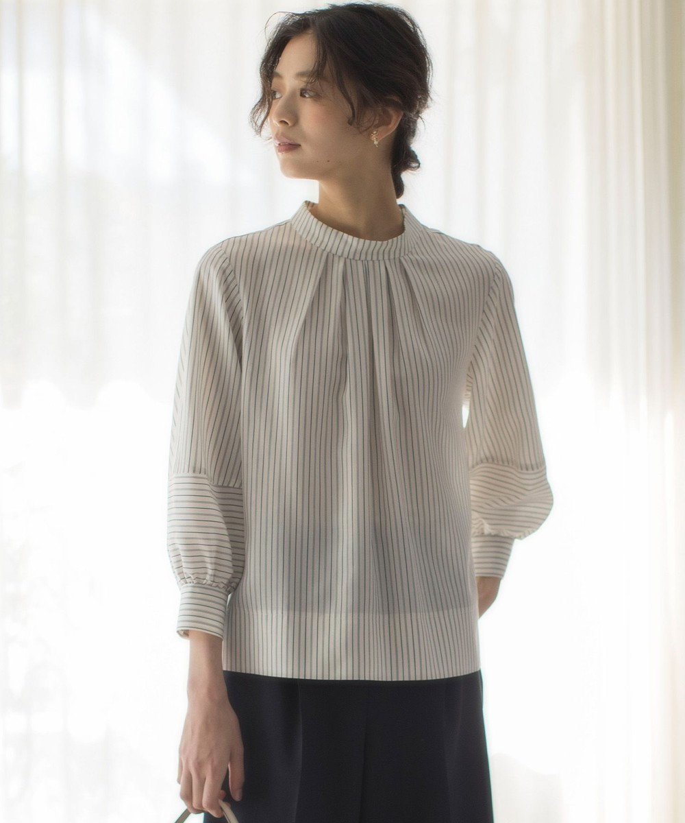 【組曲/KUMIKYOKU】のリヨセルシャーティングハイネック ブラウス インテリア・キッズ・メンズ・レディースファッション・服の通販 founy(ファニー) 　ファッション　Fashion　レディースファッション　Fashion for Women　トップス・カットソー　Cut & Sew Tops　シャツ・ブラウス・オフィスカジュアル　Elegant Blouses & Button-Ups　エレガント 上品　Elegant　春　Spring　ストライプ　Stripe, Striped Pattern　スリーブ　Sleeve, Long Sleeve / Short Sleeve　ドレープ　Drape, Draping Fabric　ハイネック　High Neck, Mock Neck　ボーダー　Border, Stripe　無地　Plain, Solid Color　リラックス　Relax, Relaxed Fit　S/S・春夏　SS, Spring/Summer, Warm Season　夏　Summer　ベージュストライプ系1|ID: prp329100004358518 ipo3291000000033641005