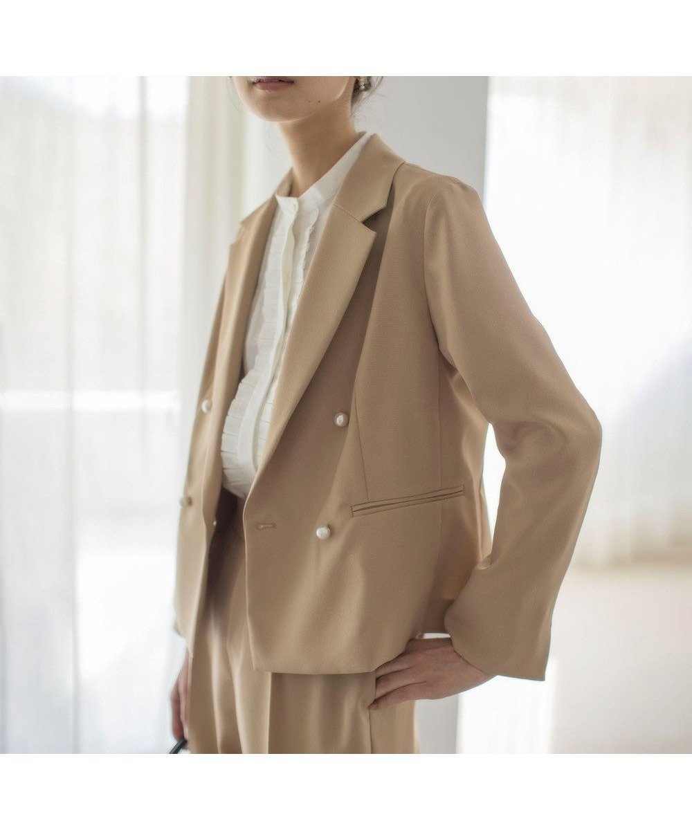 【組曲/KUMIKYOKU】のオシャクロス ジャケット インテリア・キッズ・メンズ・レディースファッション・服の通販 founy(ファニー) 　ファッション　Fashion　レディースファッション　Fashion for Women　アウター　Coat / Outerwear Collection　レディースジャケット・軽アウター　Jackets　テーラードジャケット / 通勤・きれいめスタイル　Tailored Jackets & Blazers　オックス　Oxford Fabric　春　Spring　ガウチョパンツ　Gaucho Pants, Culottes　ジャケット　Jacket, Outerwear　スマート　Smart, Elegant　スリット　Slit, Slit Detail　ダブル　Double, Double-Breasted　パール　Pearl, Pearl Accent　フィット　Fit, Slim Fit　ボトム　Bottoms, Lower Wear　S/S・春夏　SS, Spring/Summer, Warm Season　夏　Summer　ベージュ系|ID: prp329100004358628 ipo3291000000032546742