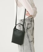 【グレース コンチネンタル/GRACE CONTINENTAL】のADD CULUMN BEND BAG 人気、トレンドファッション・服の通販 founy(ファニー) ファッション Fashion レディースファッション WOMEN バッグ Bag NEW・新作・新着・新入荷 New Arrivals ベーシック Basic thumbnail ブラック|ID: prp329100004361389 ipo3291000000030486763