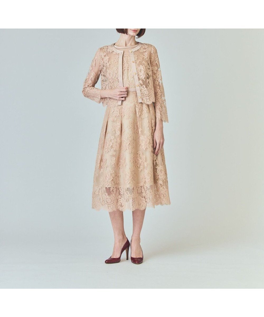 【グレース コンチネンタル/GRACE CONTINENTAL】のリバーレースジャケット 人気、トレンドファッション・服の通販 founy(ファニー) 　ファッション　Fashion　レディースファッション　WOMEN　アウター　Coat Outerwear　ジャケット　Jackets　ノーカラージャケット　No Collar Leather Jackets　おすすめ　Recommend　シアー　Sheer　シンプル　Simple　ジャケット　Jacket　スカラップ　Scalloped　セットアップ　Set Up　セレモニー　Ceremony　チュール　Tulle　フランス　France　フロント　Front　レース　Race　夏　Summer　春　Spring　S/S・春夏　Ss・Spring/Summer　 other-1|ID: prp329100004365488 ipo3291000000031657275