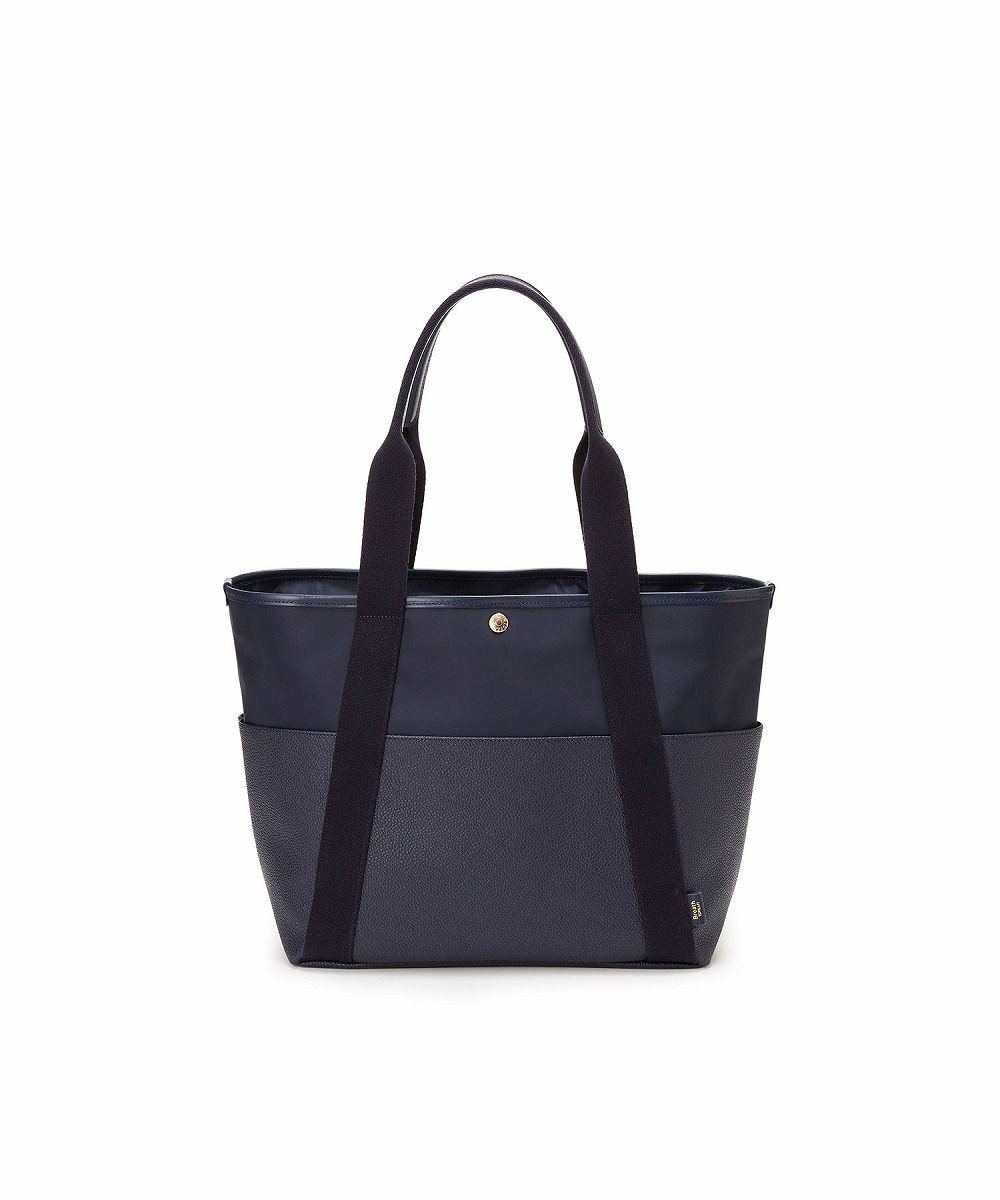 【トプカピ/TOPKAPI】の【Breath TOPKAPI】【TOPKAPI × 藤本美貴さんコラボ】スコッチグレイン 10ポケット トートバッグ L/マザーズバッグ/撥水 インテリア・キッズ・メンズ・レディースファッション・服の通販 founy(ファニー) 　ファッション　Fashion　レディースファッション　Fashion for Women　バッグ　Bags　コラボ　Collaboration, Collab　シンプル　Simple, Minimal　スペシャル　Special, Limited Edition　人気　Popular, Best Seller　ポケット　Pocket, Pocket Detail　エレガント 上品　Elegant　ネイビー|ID: prp329100004365504 ipo3291000000033351754
