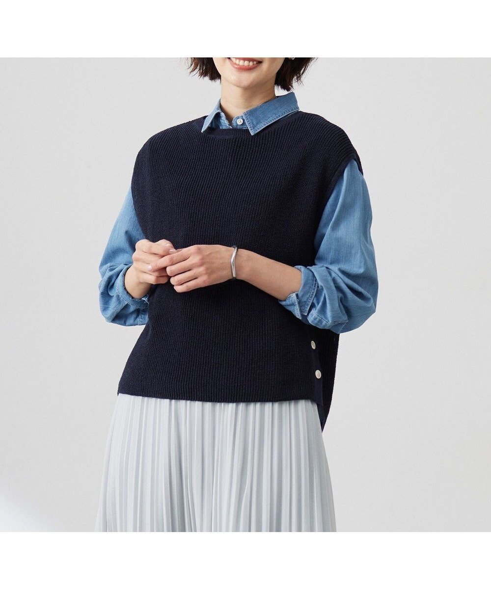 【ジェイ プレス/J.PRESS】の【洗える】Linen Cotton Vest ニット ベスト インテリア・キッズ・メンズ・レディースファッション・服の通販 founy(ファニー) 　ファッション　Fashion　レディースファッション　Fashion for Women　アウター　Coat / Outerwear Collection　トップス・カットソー　Cut & Sew Tops　ニット　Knit Tops & Sweaters　ベスト&ジレ / 重ね着スタイル　Vests & Gilets　インナー　Innerwear　カットソー　Cut and Sewn Top　クラシック　Classic, Timeless Style　スリット　Slit, Slit Detail　ベスト　Vest, Waistcoat　夏　Summer　春　Spring　S/S・春夏　SS, Spring/Summer, Warm Season　洗える　Machine Washable　畦　Ribbed Knit　ネイビー系|ID: prp329100004372212 ipo3291000000033617955