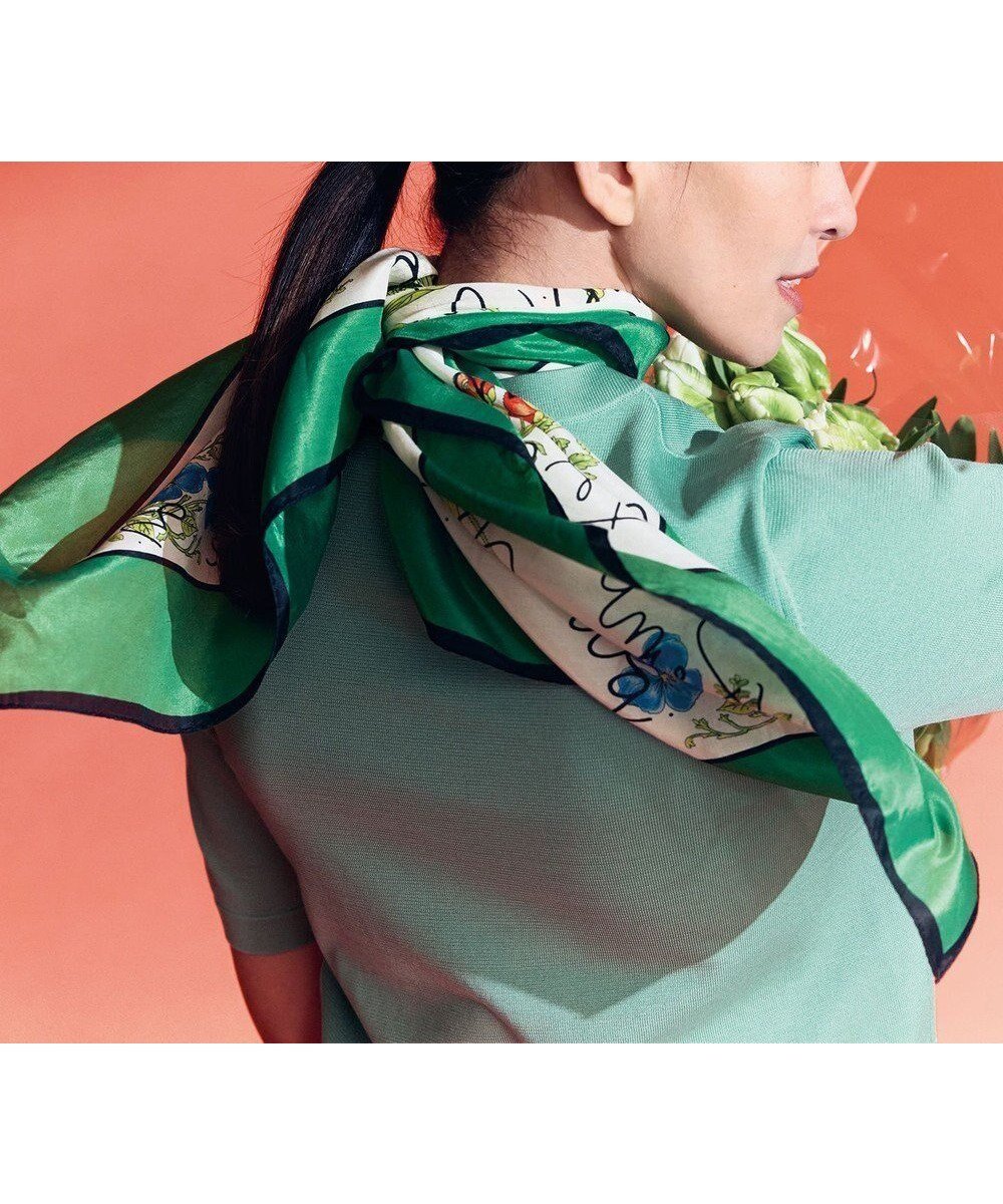 【自由区/JIYU-KU】の【SHIHOさん着用】フラワープリントレター スカーフ 人気、トレンドファッション・服の通販 founy(ファニー) 　ファッション　Fashion　レディースファッション　WOMEN　アンティーク　Antique　スカーフ　Scarf　人気　Popularity　バンダナ　Bandana　ビンテージ　Vintage　フラワー　Flower　ロンドン　London　 other-1|ID: prp329100004372809 ipo3291000000030872127