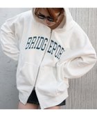 【ウィゴー/WEGO】のカレッジロゴビッグジップパーカー 人気、トレンドファッション・服の通販 founy(ファニー) ファッション Fashion レディースファッション WOMEN トップス・カットソー Tops/Tshirt パーカ Sweats 春 Spring 秋 Autumn/Fall カーゴパンツ Cargo Pants ショート Short スニーカー Sneakers スマホ Smartphone 定番 Standard 長袖 Long Sleeve パーカー Hoodie ボトム Bottom ロング Long S/S・春夏 Ss・Spring/Summer おすすめ Recommend 夏 Summer thumbnail ホワイト|ID: prp329100004376837 ipo3291000000030871900