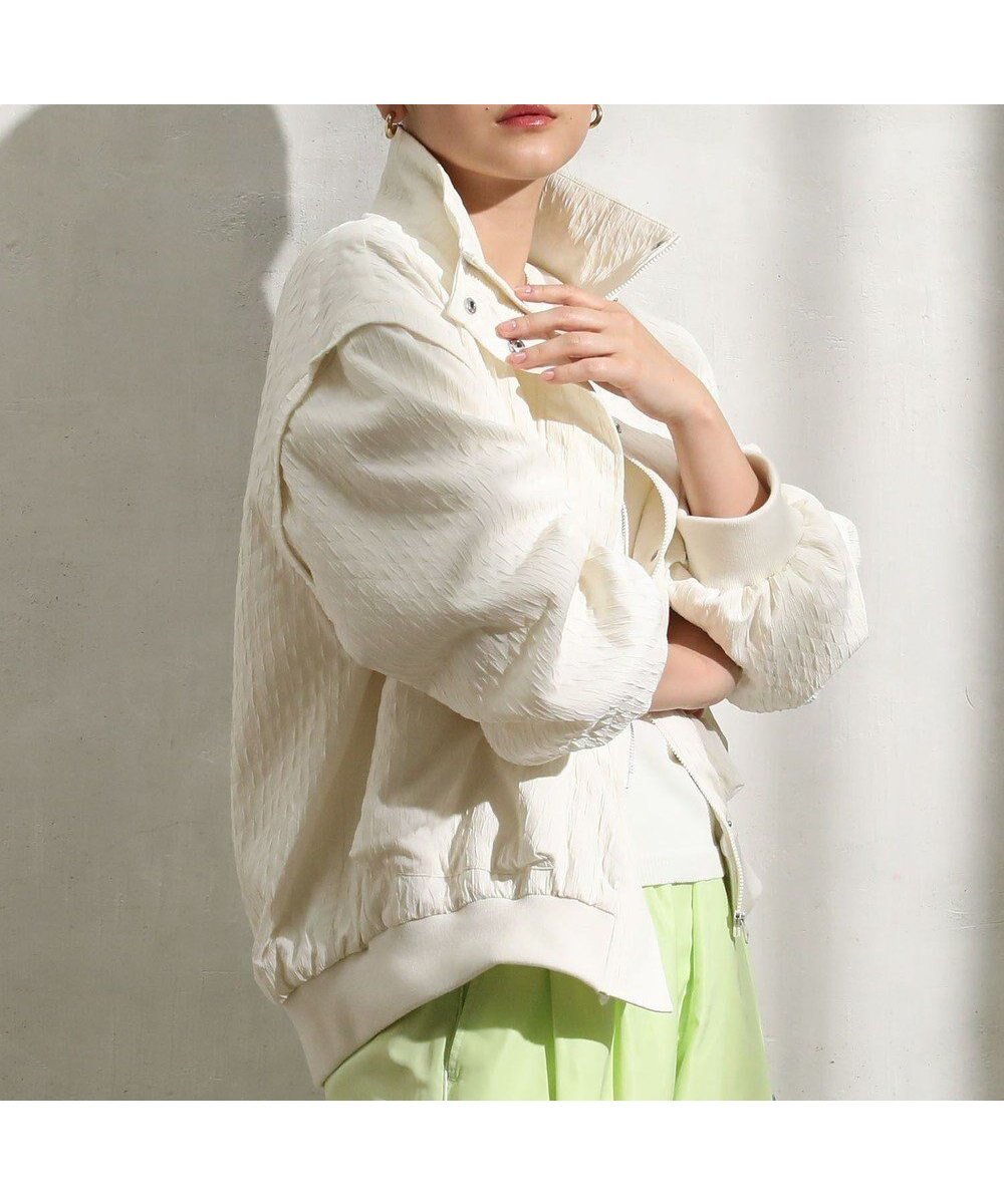 【グリーンパークス/Green Parks】の2WAY ジャガードブルゾン 人気、トレンドファッション・服の通販 founy(ファニー) 　ファッション　Fashion　レディースファッション　WOMEN　アウター　Coat Outerwear　ブルゾン　Blouson/Jackets　トップス・カットソー　Tops/Tshirt　パーカ　Sweats　スウェット　Sweat　おすすめ　Recommend　インナー　Inner　ジャカード　Jacquard　スウェット　Sweat　スタンド　Stand　フォルム　Form　ブルゾン　Blouson　ベスト　Vest　ポケット　Pocket　ロング　Long　ワイド　Wide　夏　Summer　春　Spring　S/S・春夏　Ss・Spring/Summer　 other-1|ID: prp329100004389318 ipo3291000000031930417