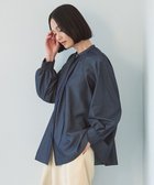 【アンフィーロ 自由区/UNFILO】のシャンブレーデニム ギャザーブラウス インディゴ|ID: prp329100004395080 ipo3291000000032454704