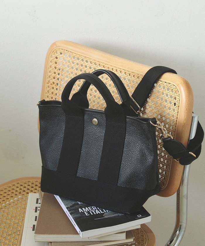 【トプカピ/TOPKAPI】の【Breath TOPKAPI】スコッチグレイン ネオレザー ミニ トート バッグ ショルダー付き S インテリア・キッズ・メンズ・レディースファッション・服の通販 founy(ファニー) https://founy.com/ ファッション Fashion レディースファッション WOMEN バッグ Bag コンパクト Compact ショルダー Shoulder トラベル Travel トレンド Trend 人気 Popularity ビーチ Beach ポーチ Pouch リゾート Resort おすすめ Recommend |ID: prp329100004398885 ipo3291000000031648204