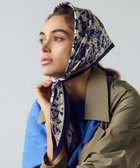 【23区/NIJYUSANKU】のニュアンスフラワー プリント シルク スカーフ ネイビープリント|ID: prp329100004399363 ipo3291000000031889187
