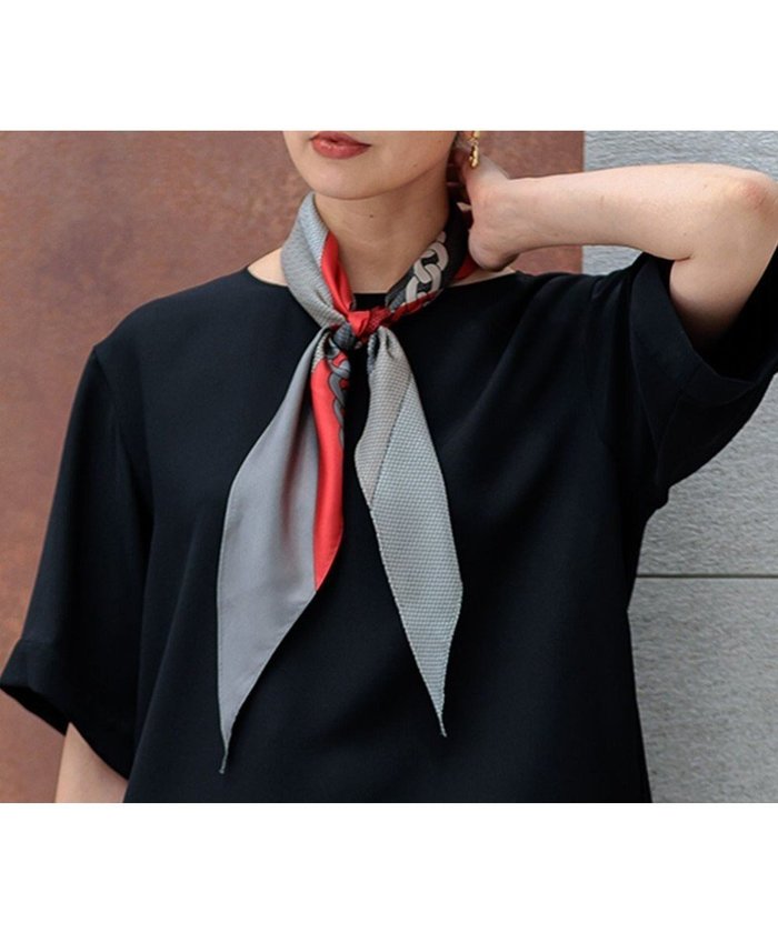 【23区/NIJYUSANKU】のダイヤ スカーフ インテリア・キッズ・メンズ・レディースファッション・服の通販 founy(ファニー) https://founy.com/ ファッション Fashion レディースファッション WOMEN 2024年 2024 2024-2025秋冬・A/W Aw/Autumn/Winter/Fw/Fall/2024-2025 シルク Silk スカーフ Scarf チェーン Chain バンダナ Bandana フラット Flat ヘリンボン Herringbone リュクス Luxe |ID: prp329100004403073 ipo3291000000031700614