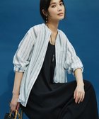 【23区/NIJYUSANKU】の【洗える】LIBECO バンドカラー シャツ ホワイト×ネイビーストライプ|ID: prp329100004403959 ipo3291000000031966944