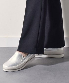 【インター ショシュール/INTER-CHAUSSURES】の【BUSSOLA】撥水レザースリッポンスニーカー 人気、トレンドファッション・服の通販 founy(ファニー) ファッション Fashion レディースファッション WOMEN 抗菌 Antibacterial スニーカー Sneakers バランス Balance ライニング Lining ラバー Rubber おすすめ Recommend 旅行 Travel |ID:prp329100004405631