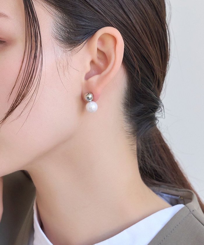 【フィービィー/phoebe】のツインパールメタルイヤリング シルバー インテリア・キッズ・メンズ・レディースファッション・服の通販 founy(ファニー) https://founy.com/ ファッション Fashion レディースファッション WOMEN ジュエリー Jewelry リング Rings イヤリング Earrings アクセサリー Accessories イヤリング Earrings シルバー Silver パール Pearl ベーシック Basic メタル Metal |ID: prp329100004407702 ipo3291000000031916945