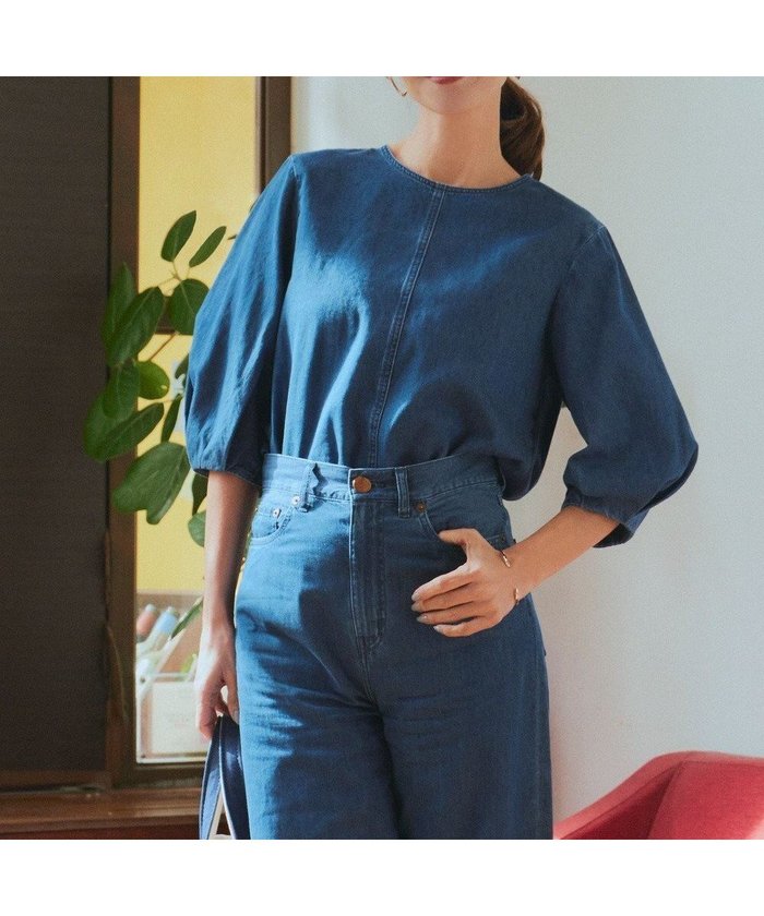 【23区/NIJYUSANKU】の【Oggi4月号掲載/洗える】23区DENIM ライトダンガリー ブラウス インテリア・キッズ・メンズ・レディースファッション・服の通販 founy(ファニー) https://founy.com/ 雑誌掲載アイテム Magazine Items ファッション雑誌 Fashion Magazines オッジ Oggi ファッション Fashion レディースファッション WOMEN トップス・カットソー Tops/Tshirt シャツ/ブラウス Shirts/Blouses アクセサリー Accessories インディゴ Indigo 春 Spring 洗える Washable 4月号 April Issue シンプル Simple 雑誌 Magazine ツイル Twill デニム Denim ネックレス Necklace フロント Front ワイド Wide S/S・春夏 Ss・Spring/Summer 再入荷 Restock/Back In Stock/Re Arrival おすすめ Recommend 夏 Summer 2024年 2024 2024春夏・S/S Ss,Spring/Summer,2024 |ID: prp329100004408699 ipo3291000000032075485