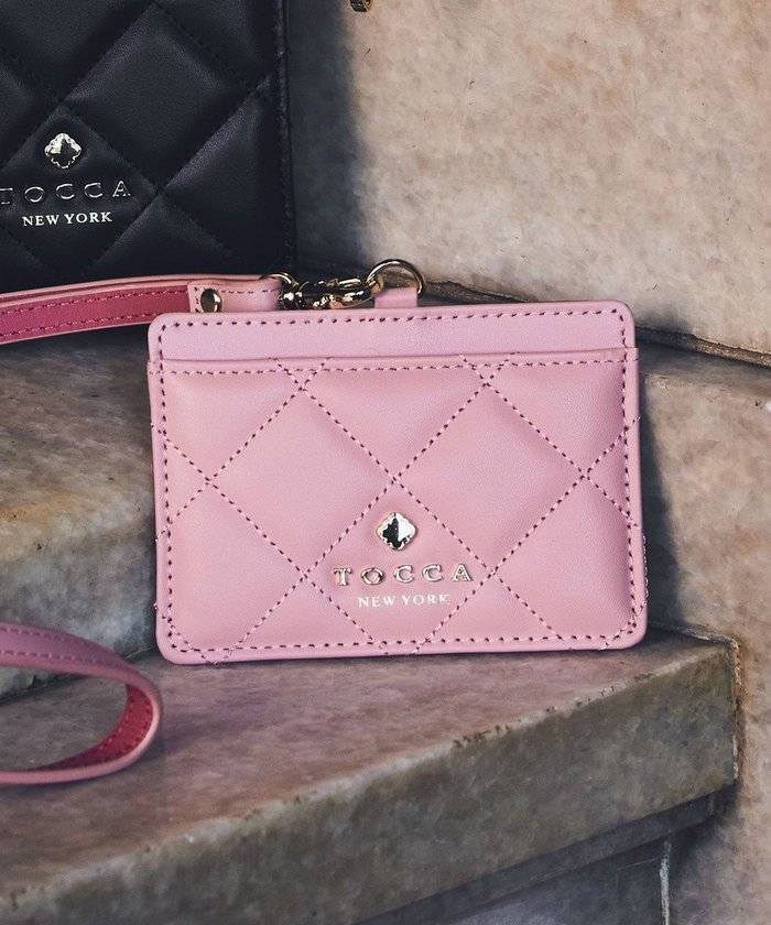 【トッカ/TOCCA】のPILA IDHOLDER IDホルダー インテリア・キッズ・メンズ・レディースファッション・服の通販 founy(ファニー) https://founy.com/ ファッション Fashion レディースファッション WOMEN 財布 Wallets 冬 Winter おすすめ Recommend エレガント 上品 Elegant キルト Quilt シンプル Simple ラップ Wrap リュクス Luxe ロマンティック Romantic A/W・秋冬 Aw・Autumn/Winter・Fw・Fall-Winter 財布 Wallet |ID: prp329100004413293 ipo3291000000031107112