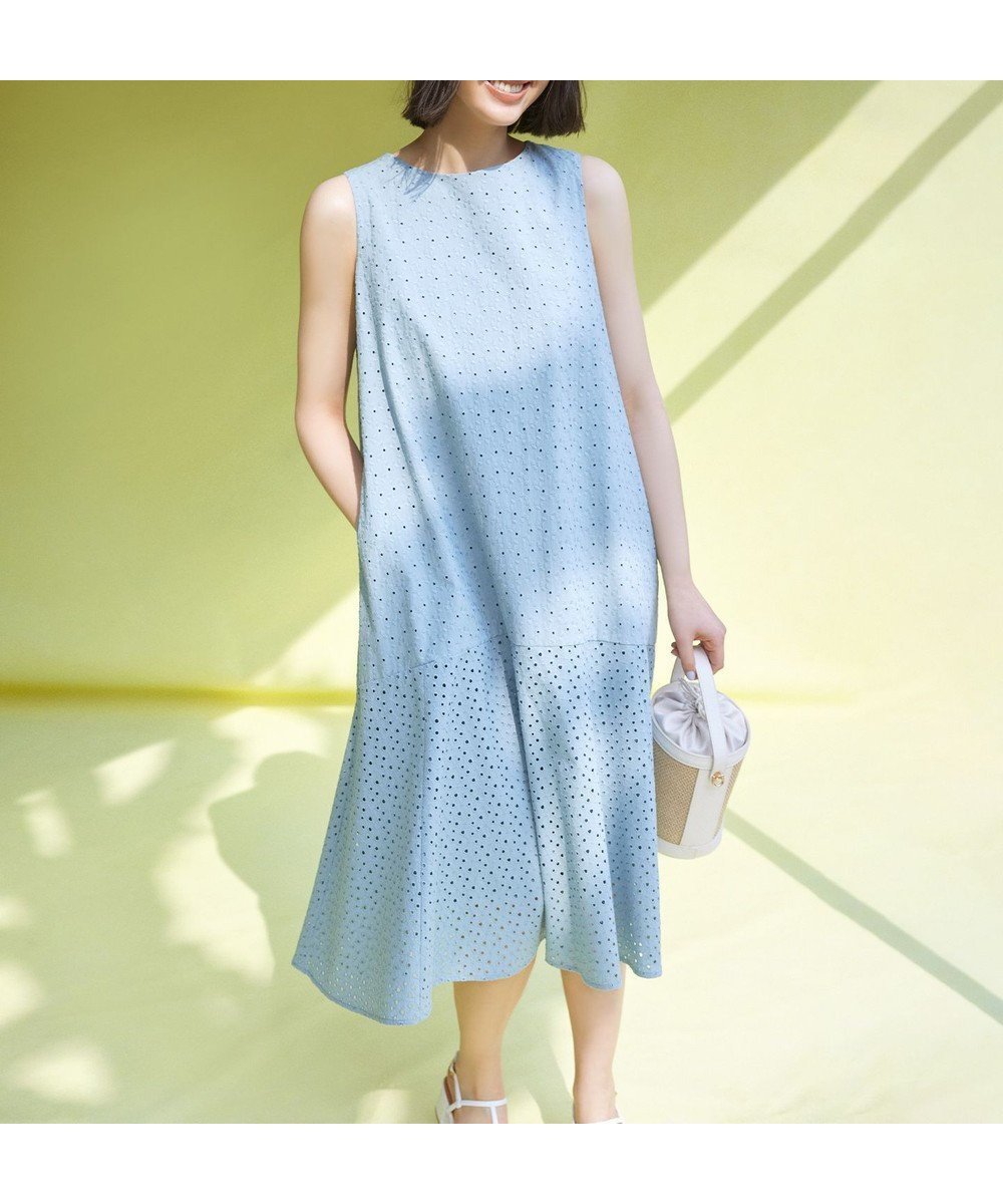 【組曲/KUMIKYOKU】の【WEB限定・新色追加】エンブロイダリーレースノースリーブ ワンピース インテリア・キッズ・メンズ・レディースファッション・服の通販 founy(ファニー) ファッション Fashion レディースファッション Fashion for Women ワンピース Dresses アイレット Eyelet Lace 春 Spring サマー Summer, Summer Style サロペット Overalls, Salopette ノースリーブ Sleeveless, No-Sleeve フォルム Silhouette, Form フラワー Flower, Floral フリル Frill, Ruffle モチーフ Motif, Design Theme レース Lace, Lace Fabric S/S・春夏 SS, Spring/Summer, Warm Season 夏 Summer エレガント 上品 Elegant スモーキーミント系|ID: prp329100004421241 ipo3291000000033642252