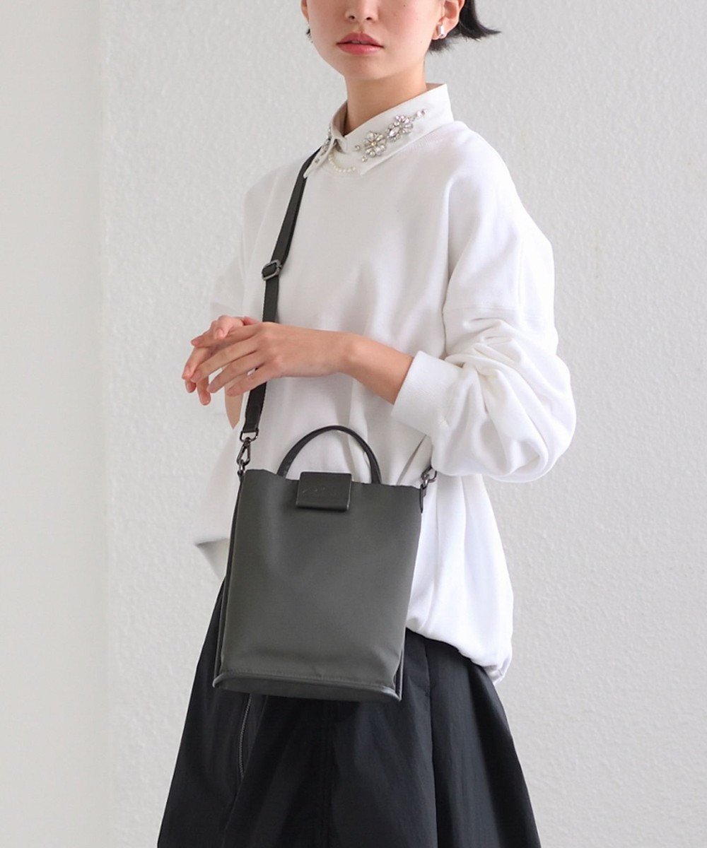 【エースバッグズアンドラゲッジ/ACE BAGS & LUGGAGE】のW .Day/Night スック サポートバッグ ミニショルダー 15181 ダブルアンドデイナイト インテリア・キッズ・メンズ・レディースファッション・服の通販 founy(ファニー) 　ファッション　Fashion　レディースファッション　WOMEN　ショルダー　Shoulder　シンプル　Simple　スマホ　Smartphone　スマート　Smart　財布　Wallet　ダブル　Double　手帳　Pocket Book　フラット　Flat　ポケット　Pocket　ポシェット　Pochette　マグネット　Magnet　リップ　Lip　リュック　Ruck Sack　ワーク　Work　再入荷　Restock/Back In Stock/Re Arrival　スーツケース キャリーケース　Suitcase　スマホショルダーバッグ　Smartphone Shoulder Bag　ビジネス 仕事 通勤　Business　ダークグレー|ID: prp329100004422614 ipo3291000000032148320