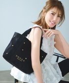 【トッカ/TOCCA】の【大人百花コラボカラー有・WEB&一部店舗限定】LUCKY SHOWER CANVASTOTE キャンバス トートバッグ 人気、トレンドファッション・服の通販 founy(ファニー) ファッション Fashion レディースファッション WOMEN バッグ Bag アウトドア Outdoor キャンバス Canvas 財布 Wallet 雑誌 Magazine テクスチャー Texture フェミニン Feminine フロント Front ポケット Pocket モチーフ Motif リボン Ribbon リュクス Luxe ワンポイント One Point 再入荷 Restock/Back In Stock/Re Arrival 旅行 Travel ビジネス 仕事 通勤 Business thumbnail ブラック×ハート柄|ID: prp329100004422625 ipo3291000000030882705