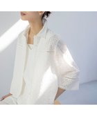 【組曲/KUMIKYOKU】のエンブロイダリーレース襟付 ブラウス 人気、トレンドファッション・服の通販 founy(ファニー) ファッション Fashion レディースファッション Fashion for Women トップス・カットソー Cut & Sew Tops シャツ・ブラウス・オフィスカジュアル Elegant Blouses & Button-Ups アイレット Eyelet Lace 春 Spring カフス Cuff Design サロペット Overalls, Salopette ノースリーブ Sleeveless, No-Sleeve フラワー Flower, Floral モチーフ Motif, Design Theme ヨーク Yoke, Yoke Design レース Lace, Lace Fabric S/S・春夏 SS, Spring/Summer, Warm Season 夏 Summer thumbnail アイボリー系|ID: prp329100004423572 ipo3291000000033640667