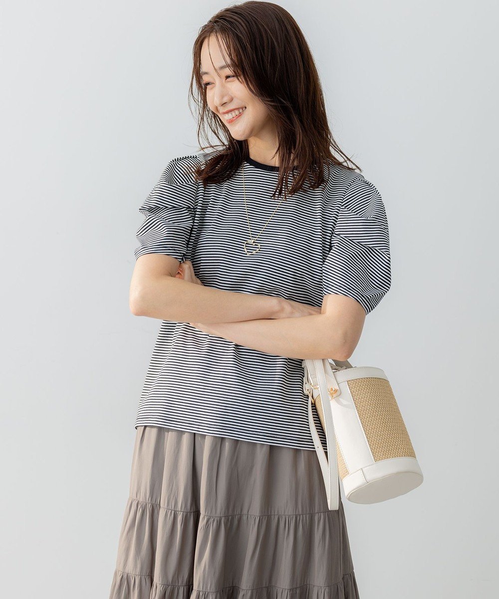 【組曲/KUMIKYOKU】のGIZAコットンタックスリーブ Tシャツ インテリア・キッズ・メンズ・レディースファッション・服の通販 founy(ファニー) 　ファッション　Fashion　レディースファッション　Fashion for Women　トップス・カットソー　Cut & Sew Tops　シャツ・ブラウス・オフィスカジュアル　Elegant Blouses & Button-Ups　ロングTシャツ・Tシャツ　Longline T-Shirts & Tees　カットソー・ベーシックTシャツ　Cut-and-Sewn Tops / Stretch Tees & Basics　春　Spring　カットソー　Cut and Sewn Top　吸水　Absorbent, Quick-Dry　ショルダー　Shoulder, Shoulder Strap　ロング　Long, Long-Length　S/S・春夏　SS, Spring/Summer, Warm Season　夏　Summer　エレガント 上品　Elegant　モノトーンストライプ系1|ID: prp329100004423667 ipo3291000000033711907