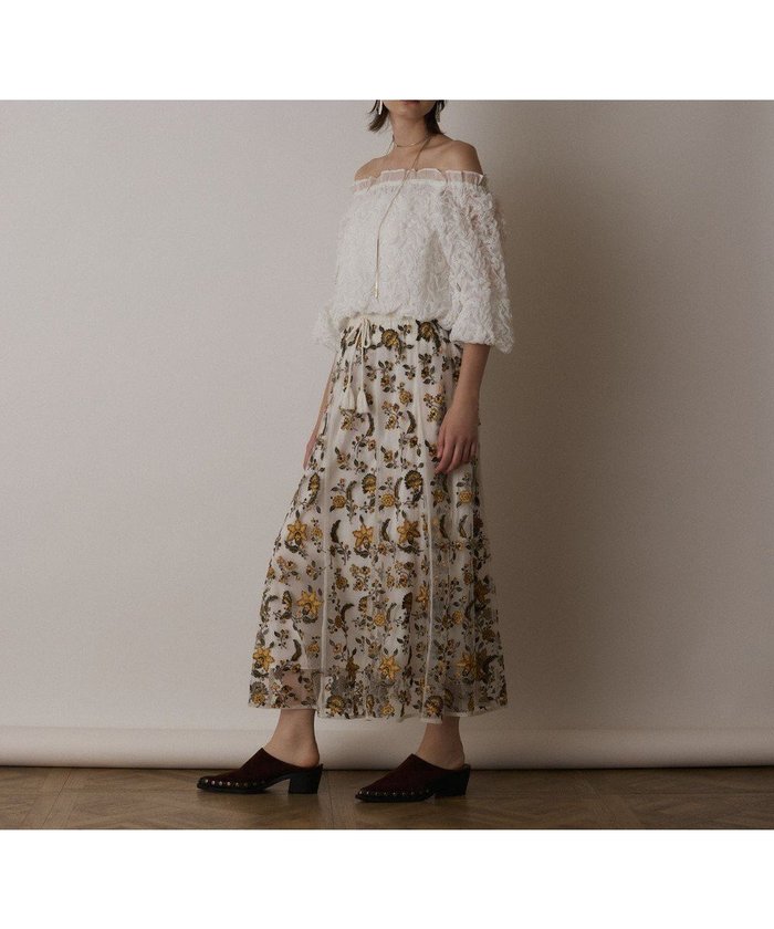 【グレース コンチネンタル/GRACE CONTINENTAL】のサラサ刺繍チュールスカート インテリア・キッズ・メンズ・レディースファッション・服の通販 founy(ファニー) https://founy.com/ ファッション Fashion レディースファッション WOMEN スカート Skirt チュール Tulle フェミニン Feminine フラワー Flower フレア Flare リラックス Relax エレガント 上品 Elegant 再入荷 Restock/Back In Stock/Re Arrival 夏 Summer 春 Spring S/S・春夏 Ss・Spring/Summer |ID: prp329100004424601 ipo3291000000031916050