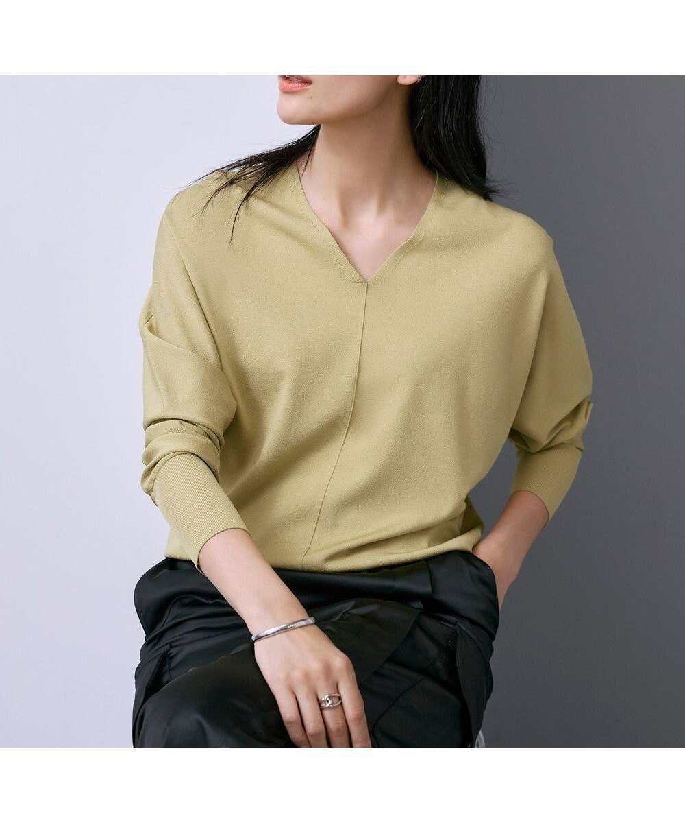 【アイシービー/iCB】の【洗える】シンセティックハイゲージ Vネックニット インテリア・キッズ・メンズ・レディースファッション・服の通販 founy(ファニー) 　ファッション　Fashion　レディースファッション　Fashion for Women　トップス・カットソー　Cut & Sew Tops　ニット　Knit Tops & Sweaters　Vネックトップス　V-Neck Tops / V-Cut Neckline Shirts　アンサンブル　Ensemble Set　インナー　Innerwear　春　Spring　洗える　Machine Washable　カーディガン　Cardigan, Knitwear　シンプル　Simple, Minimal　ジャケット　Jacket, Outerwear　セーター　Sweater, Knitwear　ベーシック　Basic, Essential　半袖　Short Sleeve, Half Sleeve　リラックス　Relax, Relaxed Fit　ロング　Long, Long-Length　S/S・春夏　SS, Spring/Summer, Warm Season　おすすめ　Recommended / Our Picks　夏　Summer　エレガント 上品　Elegant　2025年　2025　2025春夏・S/S　Spring/Summer 2025 SS25　クリームカーキ系|ID: prp329100004426741 ipo3291000000036260655