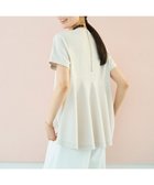 【アンフィーロ 自由区/UNFILO】の【UVケア/接触冷感】BEAUTY FORM-T バックフレアTシャツ グレージュ|ID: prp329100004429874 ipo3291000000030973558