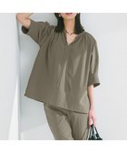 【アンフィーロ 自由区/UNFILO】のFINE MOVE ランタンブラウス 人気、トレンドファッション・服の通販 founy(ファニー) ファッション Fashion レディースファッション Fashion for Women トップス・カットソー Cut & Sew Tops シャツ・ブラウス・オフィスカジュアル Elegant Blouses & Button-Ups 春 Spring 洗える Machine Washable カフス Cuff Design 軽量 Lightweight, Ultra Light スキッパー Skipper, Open Collar ストレッチ Stretch, Stretchy Fabric スリーブ Sleeve, Long Sleeve / Short Sleeve タフタ Taffeta, Structured Fabric S/S・春夏 SS, Spring/Summer, Warm Season 夏 Summer thumbnail カーキ|ID: prp329100004429883 ipo3291000000035772167