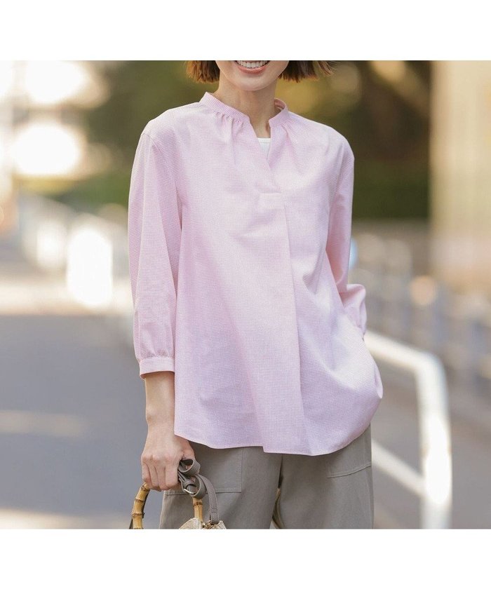 【ジェイ プレス/J.PRESS】の【洗える】リネンminiチェック バンドカラー プルオーバー ブラウス インテリア・キッズ・メンズ・レディースファッション・服の通販 founy(ファニー) https://founy.com/ ファッション Fashion レディースファッション Fashion for Women トップス・カットソー Cut & Sew Tops シャツ・ブラウス・オフィスカジュアル Elegant Blouses & Button-Ups カジュアルプルオーバー・ニットトップス Pullovers & Knit Tops / Casual Pullovers ギャザー Gathered, Ruffled チェック Check, Plaid, Tartan フォルム Silhouette, Form リネン Linen, Linen Fabric 夏 Summer 春 Spring S/S・春夏 SS, Spring/Summer, Warm Season 洗える Machine Washable |ID: prp329100004429996 ipo3291000000034295963