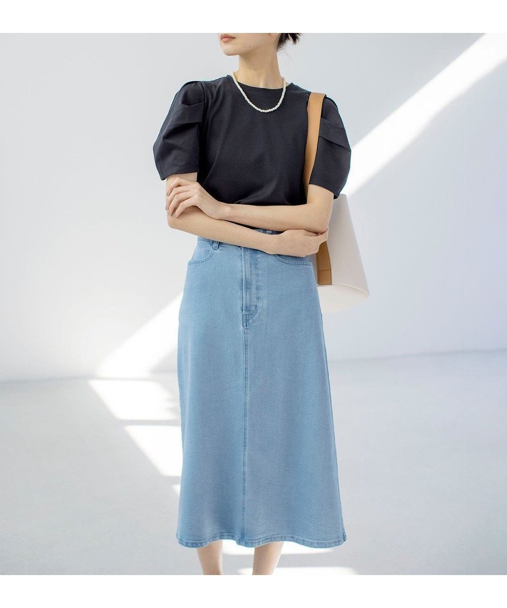 【組曲/KUMIKYOKU】のミッドデニムタイト スカート 人気、トレンドファッション・服の通販 founy(ファニー) 　ファッション　Fashion　レディースファッション　Fashion for Women　スカート　Skirts　春　Spring　シルバー　Silver, Metallic Silver　シンプル　Simple, Minimal　ストレッチ　Stretch, Stretchy Fabric　タイトスカート　Pencil Skirt, Tight Skirt　デニム　Denim, Jeans Material　定番　Standard, Basic Item　ブリーチ　Bleach, Washed Finish　ヨーク　Yoke, Yoke Design　S/S・春夏　SS, Spring/Summer, Warm Season　夏　Summer　エレガント 上品　Elegant　 other-1|ID: prp329100004430848 ipo3291000000032551281
