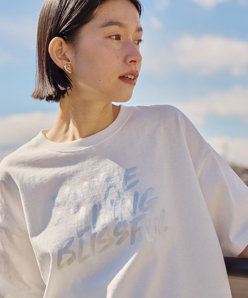 【アメリカンホリック/AMERICAN HOLIC】の箔プリントTシャツ 人気、トレンドファッション・服の通販 founy(ファニー) 　ファッション　Fashion　レディースファッション　WOMEN　トップス・カットソー　Tops/Tshirt　シャツ/ブラウス　Shirts/Blouses　ロング / Tシャツ　T-Shirts　カットソー　Cut and Sewn　NEW・新作・新着・新入荷　New Arrivals　カットソー　Cut And Sew　シルバー　Silver　デニム　Denim　トレンド　Trend　プリント　Print　メタル　Metal　レース　Race　夏　Summer　春　Spring　S/S・春夏　Ss・Spring/Summer　 other-1|ID: prp329100004433930 ipo3291000000030972254