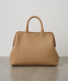 【イアクッチ/IACUCCI】 サッソ ALCE人気、トレンドファッション・服の通販 founy(ファニー) ファッション Fashion レディースファッション WOMEN バッグ Bag クラシカル Classical コンパクト Compact 今季 This Season シンプル Simple 雑誌 Magazine ハンドバッグ Handbag パープル Purple フィット Fit ボストン Boston マグネット Magnet メタル Metal S/S・春夏 Ss・Spring/Summer 夏 Summer エレガント 上品 Elegant 2025年 2025 2025春夏・S/S Ss,Spring/Summer,2025 |ID:prp329100004436589