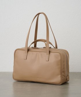 【イアクッチ/IACUCCI】 ロッチャ M NAPPA人気、トレンドファッション・服の通販 founy(ファニー) ファッション Fashion レディースファッション WOMEN バッグ Bag 今季 This Season シンプル Simple スクエア Square 人気 Popularity パイピング Piping フォルム Form ベーシック Basic ボストンバッグ Boston Bag S/S・春夏 Ss・Spring/Summer おすすめ Recommend 夏 Summer 2025年 2025 2025春夏・S/S Ss,Spring/Summer,2025 |ID:prp329100004436595