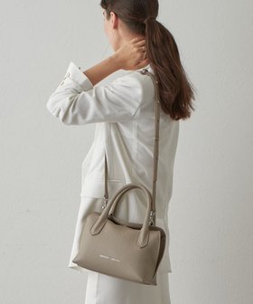 【イアクッチ/IACUCCI】 ラーナ S ALCE人気、トレンドファッション・服の通販 founy(ファニー) ファッション Fashion レディースファッション WOMEN バッグ Bag イタリア Italy コンパクト Compact ショルダー Shoulder チャーム Charm 人気 Popularity マグネット Magnet メタル Metal S/S・春夏 Ss・Spring/Summer 夏 Summer 2025年 2025 2025春夏・S/S Ss,Spring/Summer,2025 |ID:prp329100004436601