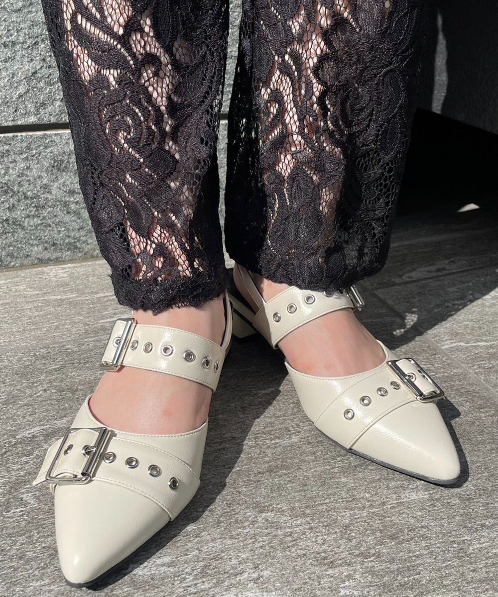 【ウィゴー/WEGO】のハトメベルトポインテッドシューズ インテリア・キッズ・メンズ・レディースファッション・服の通販 founy(ファニー) 　ファッション　Fashion　レディースファッション　WOMEN　ベルト　Belts　シューズ　Shoes　シルバー　Silver　シンプル　Simple　スマホ　Smartphone　トレンド　Trend　オフホワイト|ID: prp329100004436883 ipo3291000000031845391