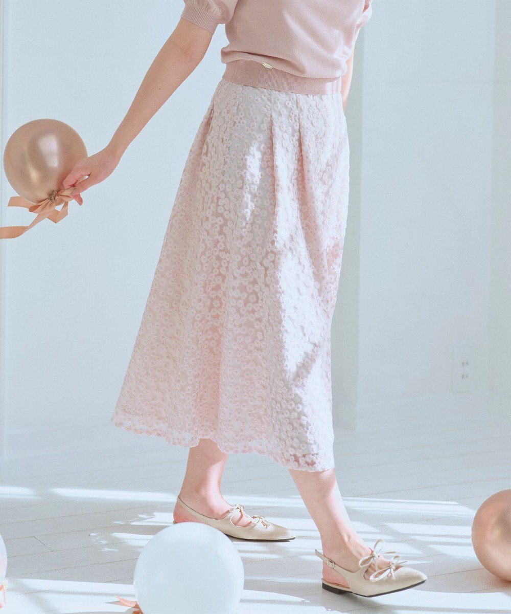 【フェルゥ/Feroux】の【洗える】フラワー刺繍 フレアスカート 人気、トレンドファッション・服の通販 founy(ファニー) 　ファッション　Fashion　レディースファッション　Fashion for Women　スカート　Skirts　Aライン・フレアスカート　A-Line & Flared Skirts　おすすめ　Recommended / Our Picks　カットソー　Cut and Sewn Top　ジャケット　Jacket, Outerwear　スニーカー　Sneakers, Trainers　フィット　Fit, Slim Fit　フェミニン　Feminine, Girly　フラワー　Flower, Floral　フレア　Flare, Flared　ベーシック　Basic, Essential　夏　Summer　春　Spring　S/S・春夏　SS, Spring/Summer, Warm Season　洗える　Machine Washable　 other-1|ID: prp329100004441691 ipo3291000000034199923