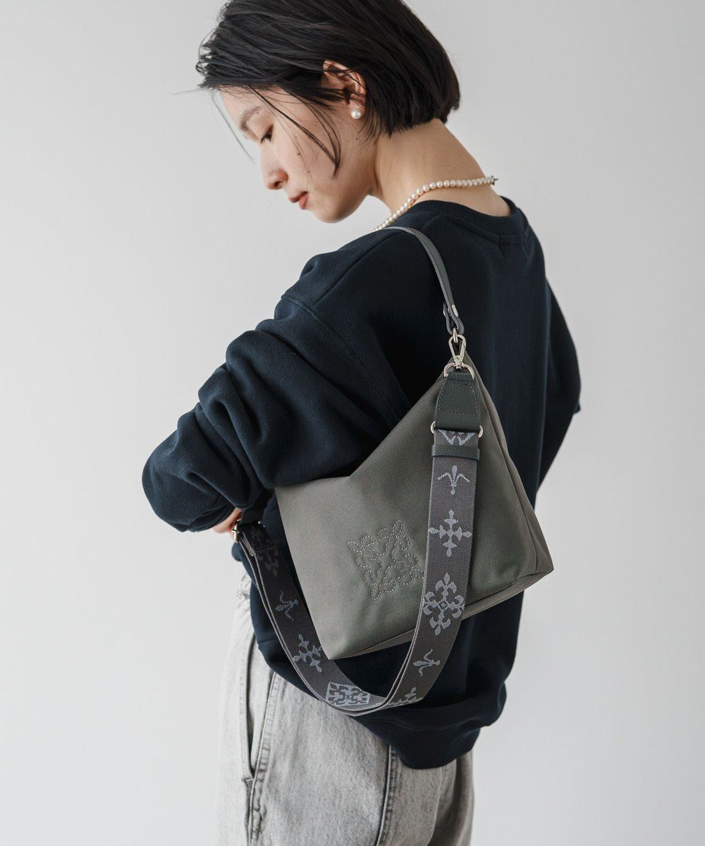 【ラシット/russet】のコーデュラナイロン2wayシンプルショルダーバッグ(CE-1536) 人気、トレンドファッション・服の通販 founy(ファニー) 　ファッション　Fashion　レディースファッション　WOMEN　コンパクト　Compact　軽量　Lightweight　ショート　Short　シルバー　Silver　スマート　Smart　財布　Wallet　人気　Popularity　ハンカチ　Handkerchief　バランス　Balance　ポケット　Pocket　ポーチ　Pouch　モチーフ　Motif　再入荷　Restock/Back In Stock/Re Arrival　おすすめ　Recommend　日本製　Made In Japan　エレガント 上品　Elegant　2025年　2025　2025春夏・S/S　Ss,Spring/Summer,2025　 other-1|ID: prp329100004445249 ipo3291000000031612756