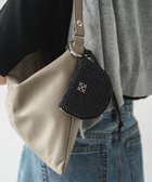 【ラシット/russet】の【2025SS新作】カラビナ付き カゴラウンドマルチケース(Z-213) Black|ID: prp329100004445272 ipo3291000000031916594