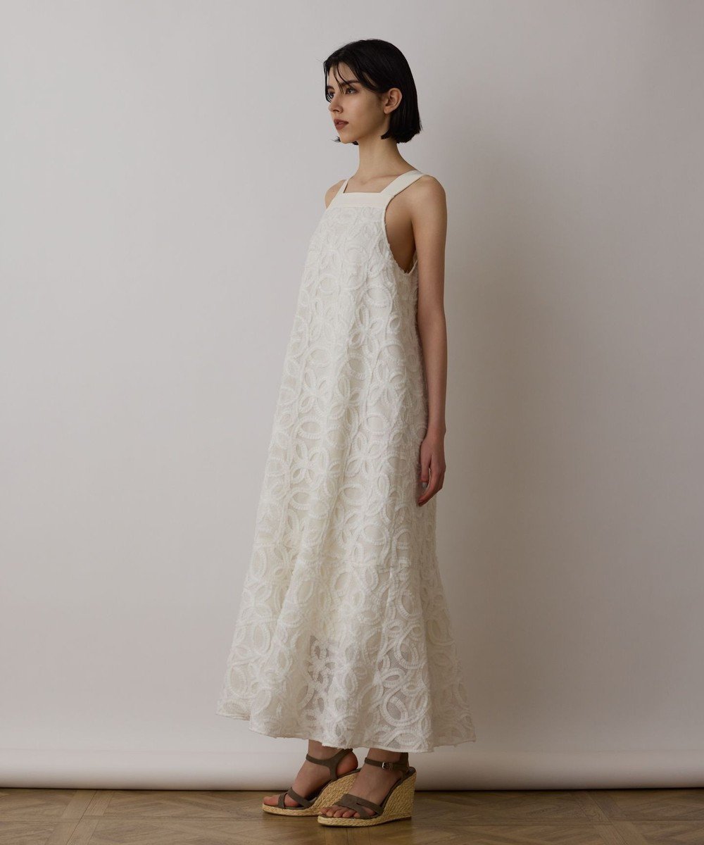 【グレース コンチネンタル/GRACE CONTINENTAL】のテープ刺繍メッシュワンピース 人気、トレンドファッション・服の通販 founy(ファニー) 　ファッション　Fashion　レディースファッション　WOMEN　ワンピース　Dress　アメリカン　American　春　Spring　カットソー　Cut And Sew　シンプル　Simple　スクエア　Square　スリーブ　Sleeve　チュール　Tulle　トレンド　Trend　フェミニン　Feminine　フレア　Flare　ブルゾン　Blouson　メッシュ　Mesh　ロング　Long　S/S・春夏　Ss・Spring/Summer　夏　Summer　 other-1|ID: prp329100004445374 ipo3291000000031640539