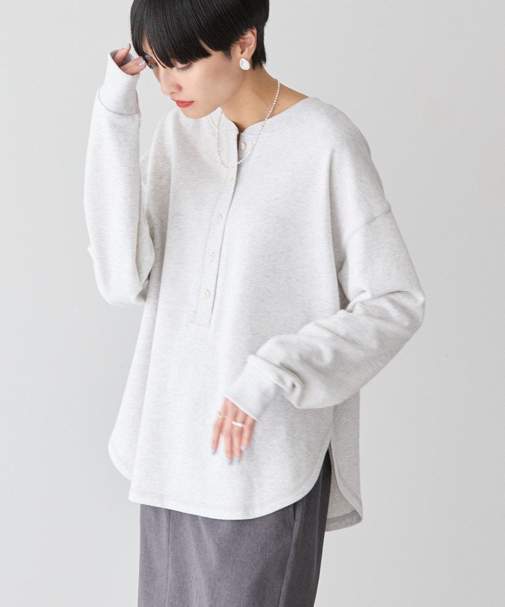 【アメリカンホリック/AMERICAN HOLIC】のヘンリーネックラウンドミニ裏毛プルオーバー 人気、トレンドファッション・服の通販 founy(ファニー) 　ファッション　Fashion　レディースファッション　Fashion for Women　トップス・カットソー　Cut & Sew Tops　レディースパーカー・カジュアルフーディー　Casual Hoodies & Sweatshirts　カジュアルプルオーバー・ニットトップス　Pullovers & Knit Tops / Casual Pullovers　スウェット・クルーネックトップス　Sweatshirts & Crewnecks / Relaxed Fit Sweat Tops　おすすめ　Recommended / Our Picks　インナー　Innerwear　スウェット / スエット　Sweatshirt, Sweatwear　ポケット　Pocket, Pocket Detail　ワンポイント　One Point, Statement Accent　吸水　Absorbent, Quick-Dry　夏　Summer　春　Spring　S/S・春夏　SS, Spring/Summer, Warm Season　 other-1|ID: prp329100004446961 ipo3291000000033467257