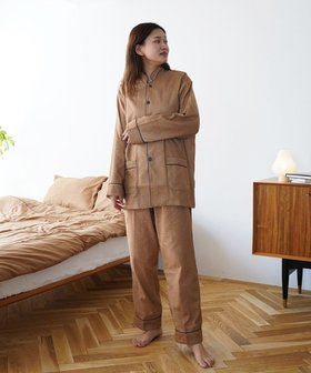 【京和晒綿紗/KYO WAZARASHI MENSYA】の【紗栄子さん愛用パジャマの色違い/UNISEX】ガーゼパジャマ 2重合わせ 柿渋 人気、トレンドファッション・服の通販 founy(ファニー) ファッション Fashion レディースファッション Ladies' Fashion Online 吸水 Water Absorption 抗菌 Antibacterial ダブル Double ダメージ Damage パジャマ Pajamas ユニセックス Unisex |ID:prp329100004449501