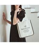 【メゾンドフルール/Maison de FLEUR】のパイピングスクエアトートバッグ 人気、トレンドファッション・服の通販 founy(ファニー) ファッション Fashion レディースファッション Ladies' Fashion Online バッグ Bag キャンバス Canvas シンプル Simple スクエア Square パイピング Piping フォルム Form ポケット Pocket ビジネス 仕事 通勤 Business |ID:prp329100004454116