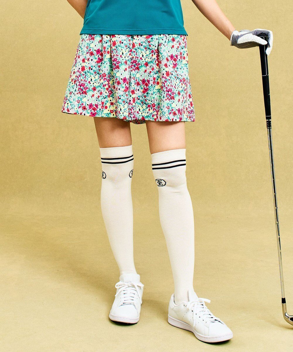 【23区 ゴルフ/NIJYUSANKU GOLF】の【WOMEN】【接触冷感/撥水/UVカット】フラワーショートパンツ 一気に華やかになるヘルシーな総柄 インテリア・キッズ・メンズ・レディースファッション・服の通販 founy(ファニー) 　ファッション　Fashion　レディースファッション　Fashion for Women　スカート　Skirts　パンツ　Pants & Trousers　ショートパンツ・ハーフパンツ　High-Waisted & Relaxed Shorts　春　Spring　キュロット　Culottes, Wide Shorts　吸水　Absorbent, Quick-Dry　ショート　Short, Short Length　ストレッチ　Stretch, Stretchy Fabric　セットアップ　Set-Up, Coordinated Outfit　ポケット　Pocket, Pocket Detail　ポロシャツ　Polo Shirt, Collared Tee　ポーチ　Pouch, Small Case　S/S・春夏　SS, Spring/Summer, Warm Season　おすすめ　Recommended / Our Picks　夏　Summer　エレガント 上品　Elegant　ゴルフ　Golf　グリーン系5|ID: prp329100004455012 ipo3291000000033429993
