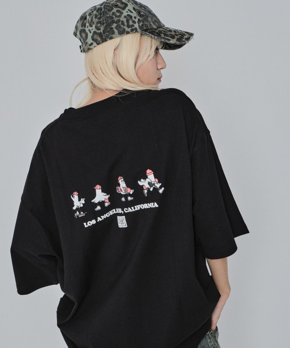 【ウィゴー/WEGO】の【ユニセックス着用ITEM/MLサイズ展開】別注VISIONゴーストスケーターグラフィックT(SS) インテリア・キッズ・メンズ・レディースファッション・服の通販 founy(ファニー) 　ファッション　Fashion　レディースファッション　Fashion for Women　トップス・カットソー　Cut & Sew Tops　シャツ・ブラウス・オフィスカジュアル　Elegant Blouses & Button-Ups　ロングTシャツ・Tシャツ　Longline T-Shirts & Tees　カットソー・ベーシックTシャツ　Cut-and-Sewn Tops / Stretch Tees & Basics　春　Spring　秋　Autumn　カットソー　Cut and Sewn Top　カーゴパンツ　Cargo Pants, Utility Pants　グラフィック　Graphic, Graphic Design　スポーツ　Sports, Activewear　スマホ　Smartphone, Mobile Device　定番　Standard, Basic Item　フロント　Front, Front Design　プリント　Print, Printed Pattern　別注　Limited Edition, Custom Order　半袖　Short Sleeve, Half Sleeve　リラックス　Relax, Relaxed Fit　S/S・春夏　SS, Spring/Summer, Warm Season　おすすめ　Recommended / Our Picks　夏　Summer　ブラック|ID: prp329100004456658 ipo3291000000033410066