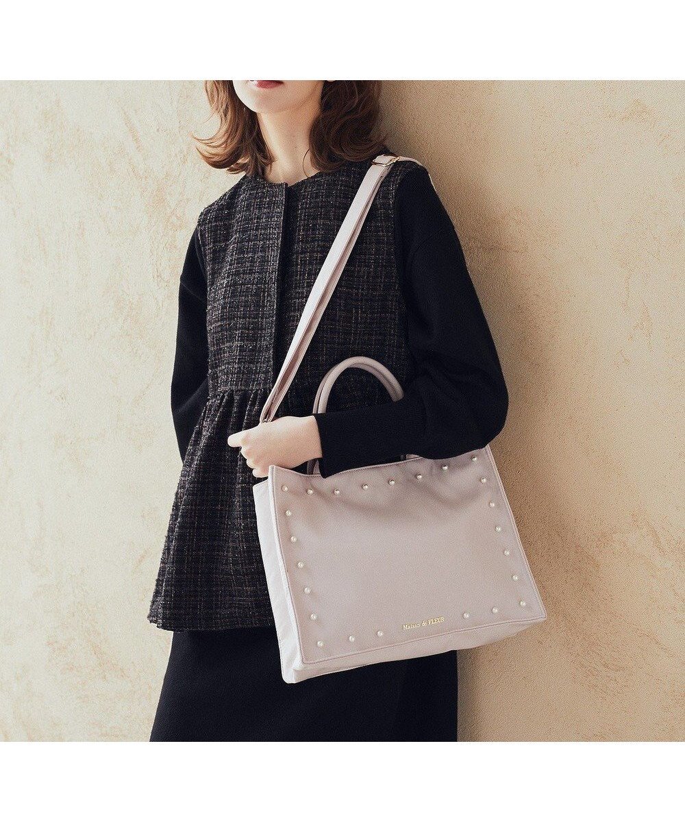 【メゾンドフルール/Maison de FLEUR】のパール2Wayトートバッグ 人気、トレンドファッション・服の通販 founy(ファニー) 　ファッション　Fashion　レディースファッション　WOMEN　バッグ　Bag　ショルダー　Shoulder　スクエア　Square　パール　Pearl　フォルム　Form　ビジネス 仕事 通勤　Business　 other-1|ID: prp329100004465316 ipo3291000000031918653