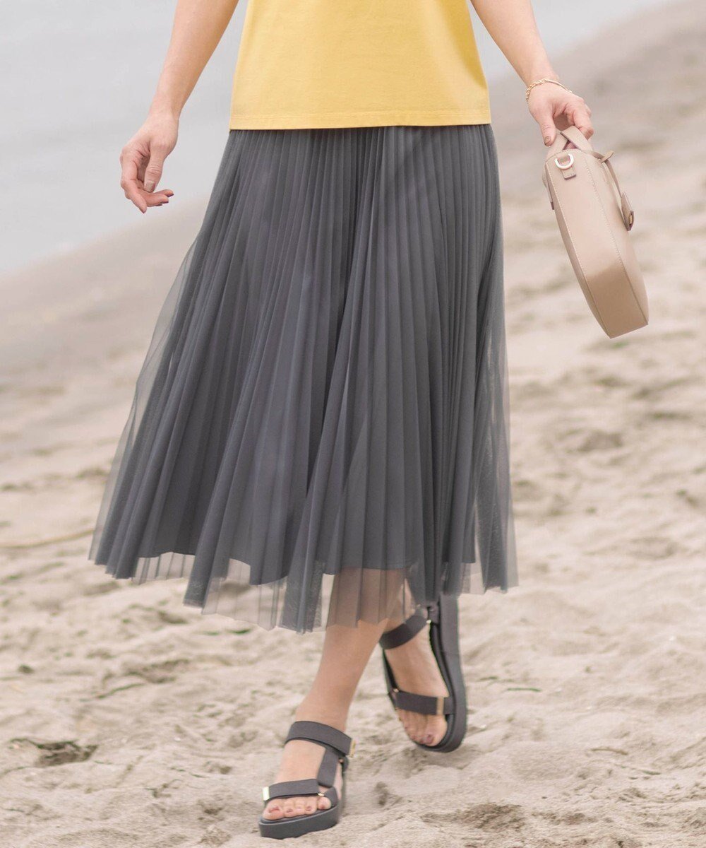 【ジェイ プレス/J.PRESS】の【WEB限定カラーあり・洗える】ハイゲージチュール プリーツ スカート インテリア・キッズ・メンズ・レディースファッション・服の通販 founy(ファニー) 　ファッション　Fashion　レディースファッション　Fashion for Women　スカート　Skirts　プリーツスカート / 上品フェミニンスタイル　Pleated Skirts　フェミニン　Feminine, Girly　プリーツ　Pleats, Pleated　メッシュ　Mesh, Net Fabric　夏　Summer　春　Spring　S/S・春夏　SS, Spring/Summer, Warm Season　洗える　Machine Washable　グレー系|ID: prp329100004465806 ipo3291000000035633907