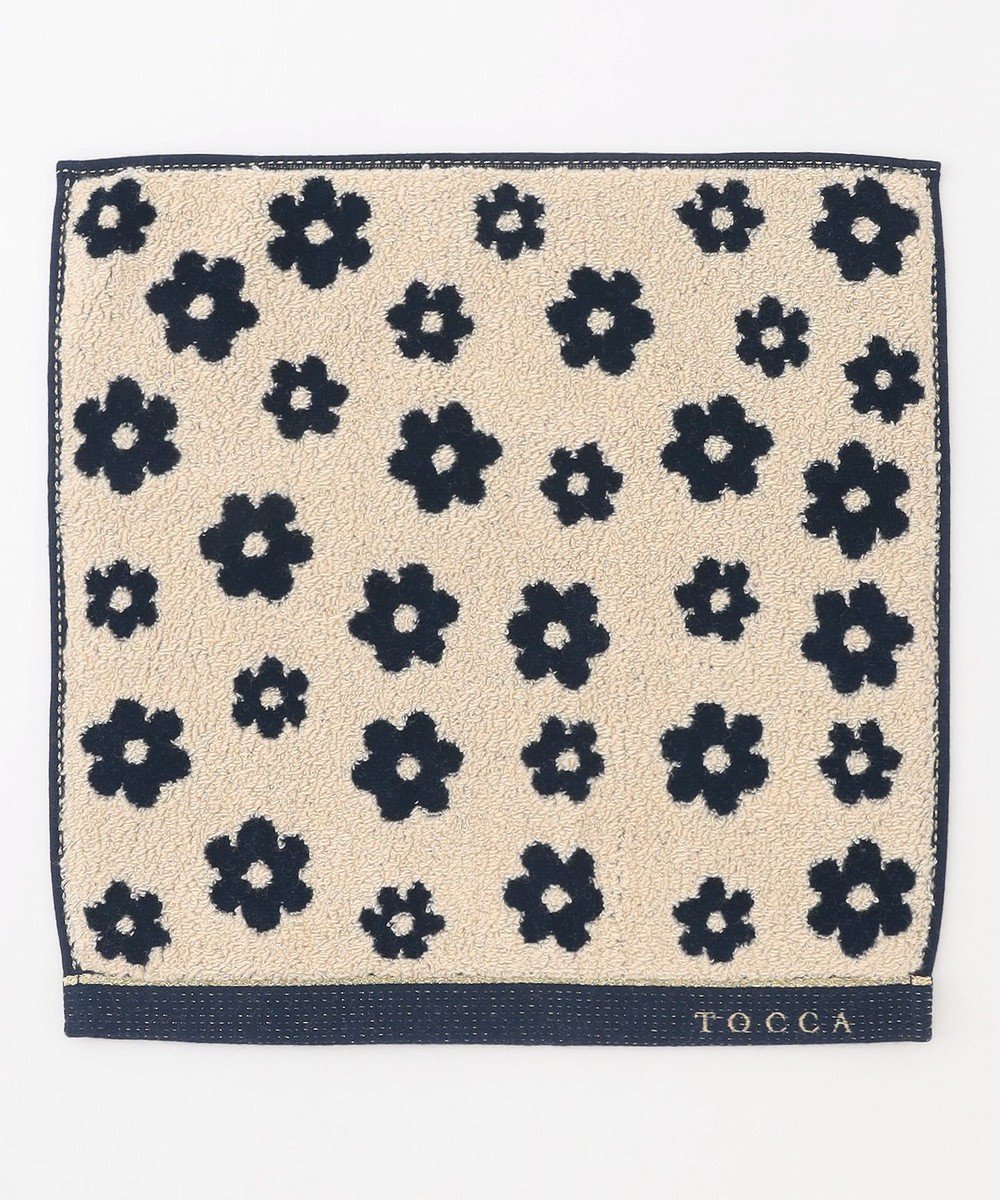 【トッカ/TOCCA】のSWEET FLOWER TOWELCHIEF タオルハンカチ インテリア・キッズ・メンズ・レディースファッション・服の通販 founy(ファニー) 　ファッション　Fashion　レディースファッション　Fashion for Women　ミニ財布・二つ折り財布　Wallets & Card Cases　シンプル　Simple, Minimal　タオル　Towel, Bath Towel　ハンカチ　Handkerchief, Hanky　ハンド　Hand, Handmade　モチーフ　Motif, Design Theme　定番　Standard, Basic Item　財布　Wallet, Purse　ベージュ系|ID: prp329100004466992 ipo3291000000033385539