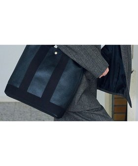 【トプカピ/TOPKAPI】の【Breath TOPKAPI】スコッチグレイン ネオレザー 縦型 A4 トート バッグ ショルダー付き L 人気、トレンドファッション・服の通販 founy(ファニー) ファッション Fashion レディースファッション WOMEN バッグ Bag クール Cool ショルダー Shoulder トラベル Travel トレンド Trend 人気 Popularity ビーチ Beach リゾート Resort おすすめ Recommend |ID:prp329100004467119